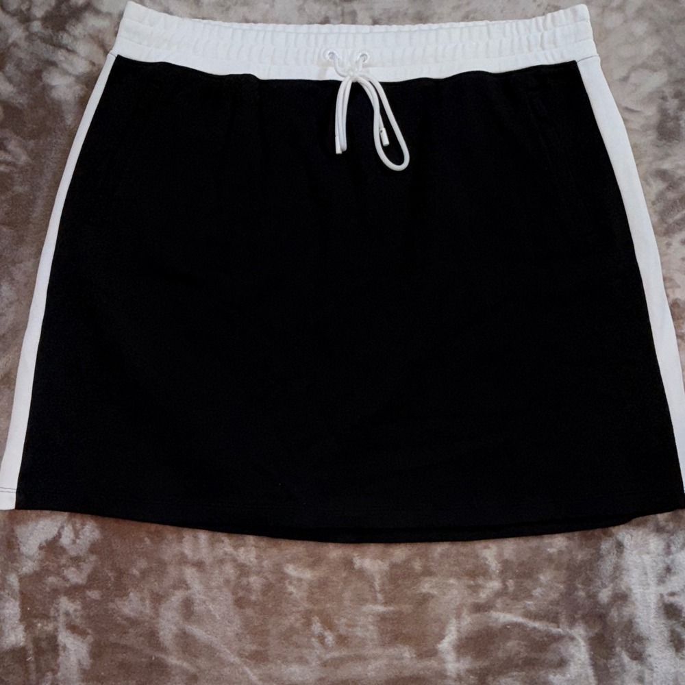 T by Talbots Skort Women XL‎ Black EXCELLENT Side Stripe Drawstring Active Skirt